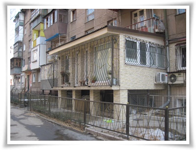 Zalety i wady mieszkania w Lwowie na parterze